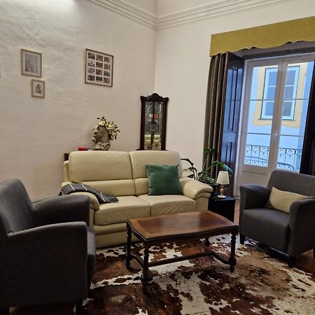 דירות אבורה Mont' Sobro House מראה חיצוני תמונה